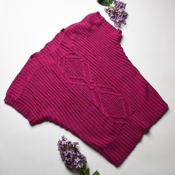 a.n.a Sweaters - A.N.A. Fuchsia/Pink Cable knit Sweater - Size L